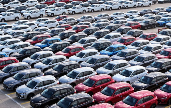 Українці придбали рекордну кількість нових авто за 2025 рік