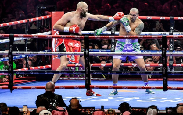 Ф&rsquo;юрі звинуватив політику у рішенні суддів у бою з Усиком