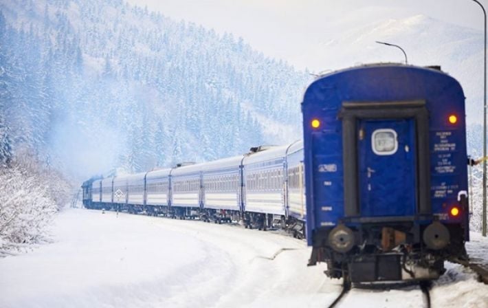 Задержки поездов фиксируются по всей Украине: в Укрзализныце назвали причины