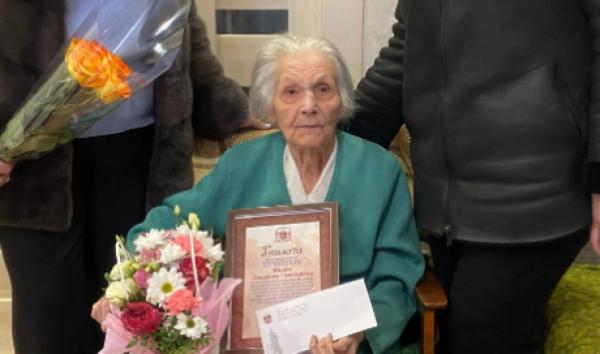 У Вінниці свій 100-річний ювілей відзначає Людмила Жадан