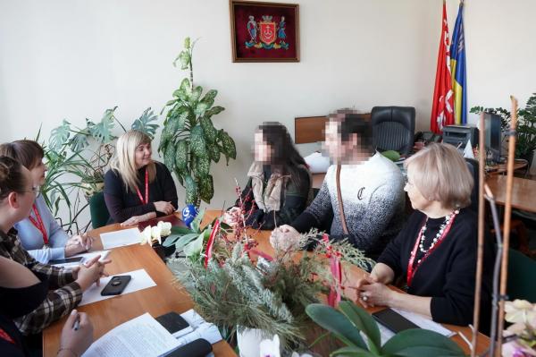 У Вінниці Олена з Іваном взяли на виховання хлопчика, про якого не піклувались рідні батьки