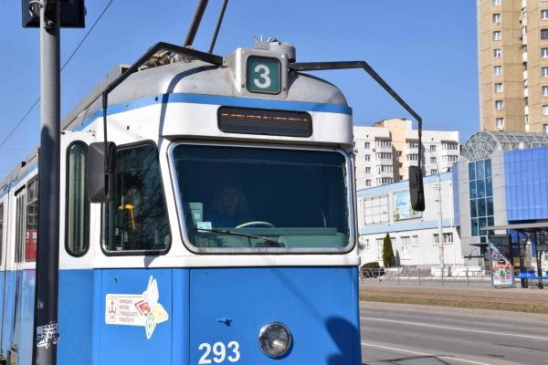 &laquo;Кожна зміна &mdash; особлива&raquo;: історія водійки Любові Савінської, яка 12 років кермує вінницьким трамваєм