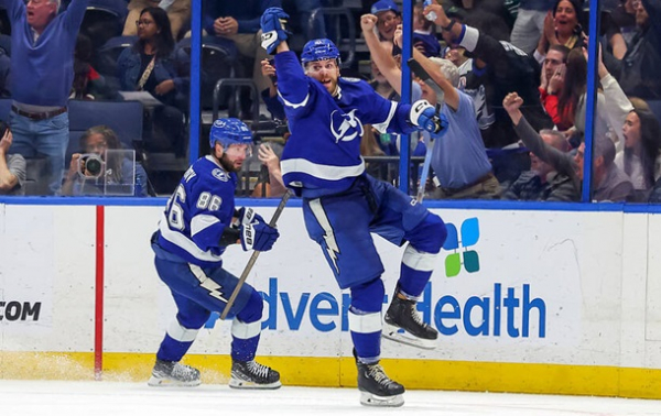 НХЛ: Шість шайб від Тампи і поразка Вашингтона