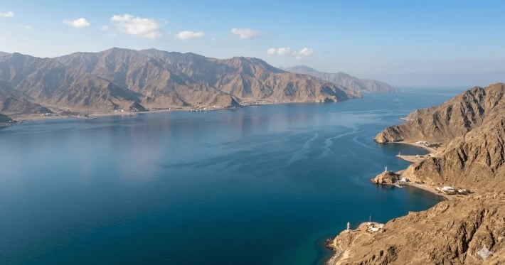 Блокада Ормузского пролива угрожает мировым дефицитом и ростом цен