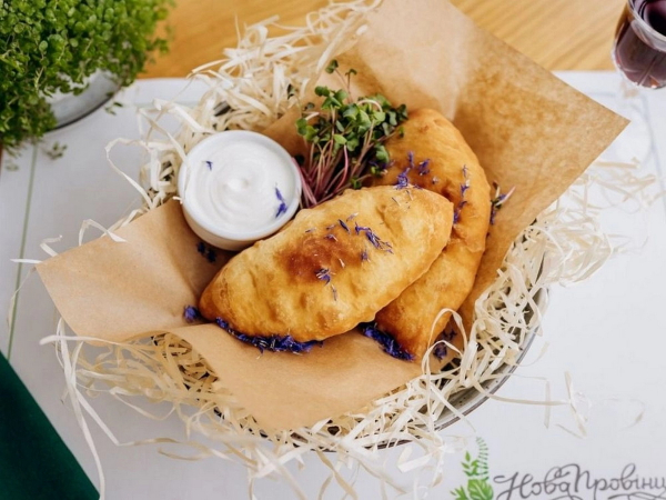 Що спробувати у Вінниці: 10 локальних страв від копченої вишні до пивної юшки