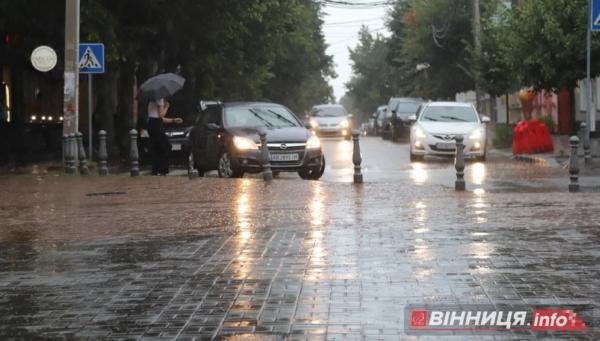 Через негоду у Вінниці запровадили аварійні відключення світла