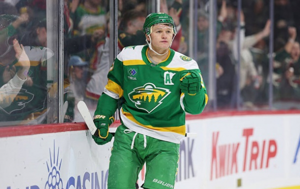 НХЛ: шість шайб від Тампи і перемога Міннесоти