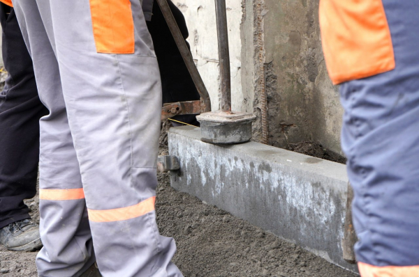 У Вінниці на Зулінського встановлюють зупинки і мають садити дерева