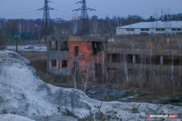 Звідки у Вінниці «біла гора» і що вона означає для міста. Фоторепортаж Звідки у Вінниці «біла гора» і що вона означає для міста. Фоторепортаж