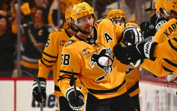 НХЛ: Вегас вирвав перемогу, Філадельфія не встояла