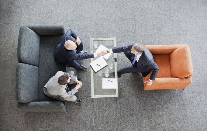 Продажа доли в имуществе: как реализовать право собственности без «разрешения» соседей и избежать суда