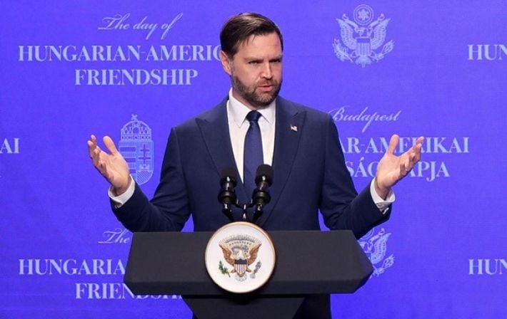 Венс раскритиковал «торги» между Украиной и Россией за территории