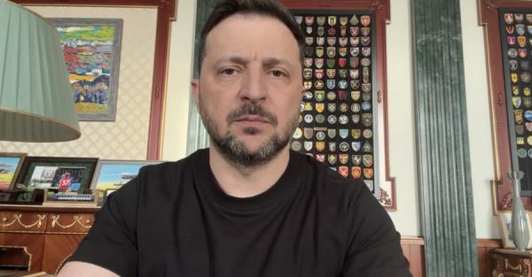 РФ ударили по будинку в Києві ракетою Х-101 прямо з конвеєра, там є іноземні компоненти, - Зеленський