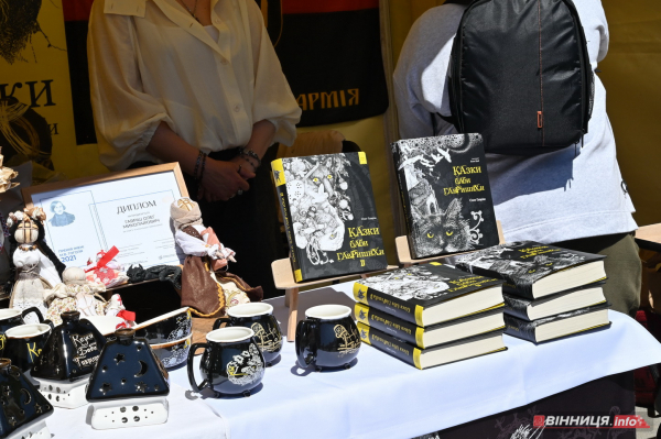 VinBookFest проходить у Вінниці: фоторепортаж з книжкового фестивалю