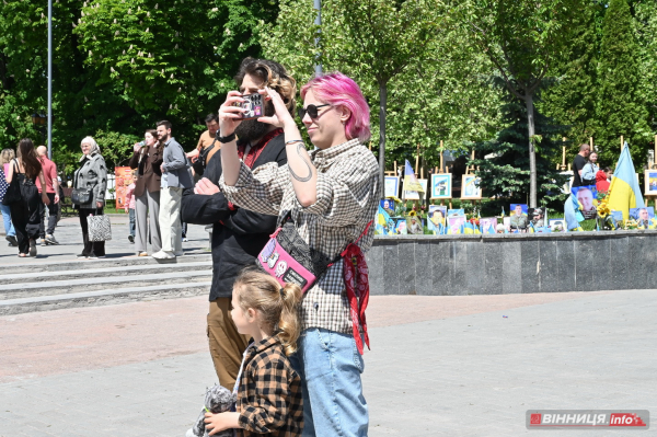 VinBookFest проходить у Вінниці: фоторепортаж з книжкового фестивалю