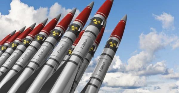 У Білорусі розпочали тренування військових частин із застосування ядерної зброї У Білорусі розпочали тренування військових частин із застосування ядерної зброї
