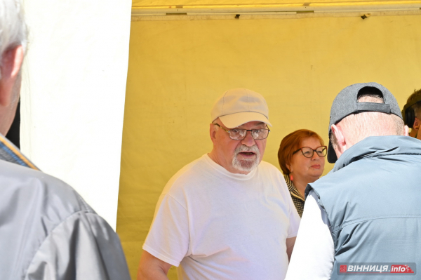 VinBookFest проходить у Вінниці: фоторепортаж з книжкового фестивалю