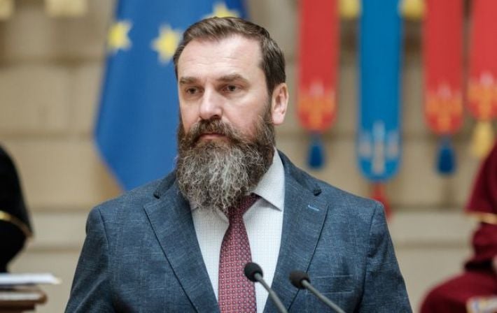 Лазейка закрыта: Оксен Лисовой заявил о преодолении аномального наплыва мужчин в вузы ради отсрочки