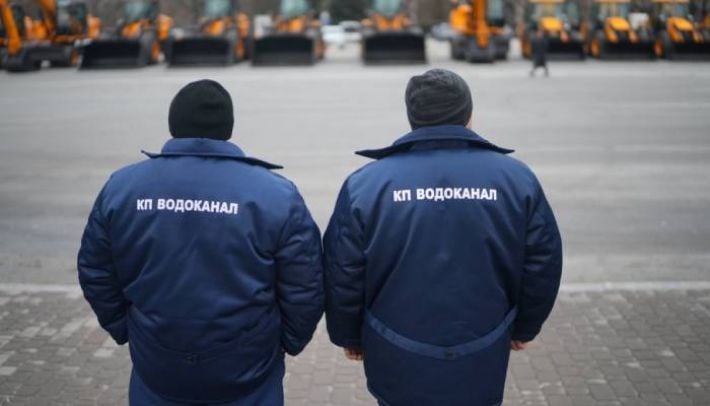 «Нас заставляют работать под обстрелами, а за упоминание о безопасности - увольняют» - в «Водоканале» Запорожья протестуют сотрудники