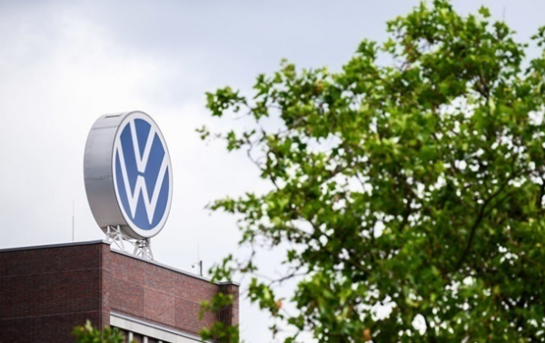 Volkswagen офіційно підтвердив скорочення 50 тисяч працівників Volkswagen офіційно підтвердив скорочення 50 тисяч працівників