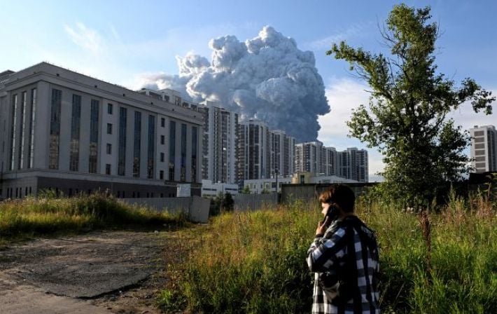 Глубокий удар за тысячу километров: дальнобойные дроны СБУ поразили НПЗ в Башкортостане и военные объекты в Крыму