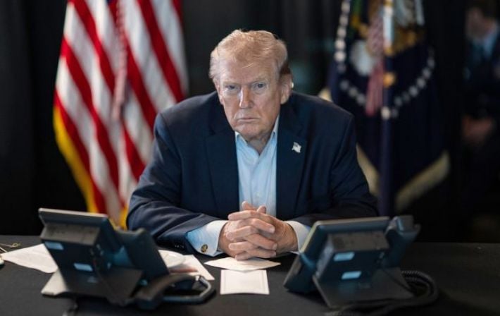 «Мы выбьем из них все дерьмо»: Трамп резко отреагировал на атаку Ирана