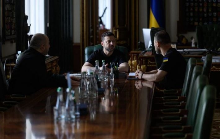 Зеленский определил новые задачи для Клименко и Умерова: указы подпишут после визита в США
