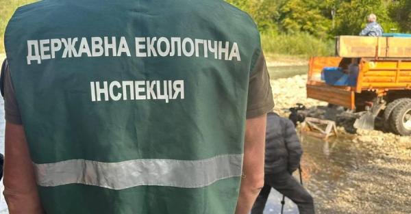 Імітація бурхливої діяльності: як Держекоінспекція піариться на &laquo;успіхах&raquo;, поки Золотоноша задихається через її ж бездіяльність