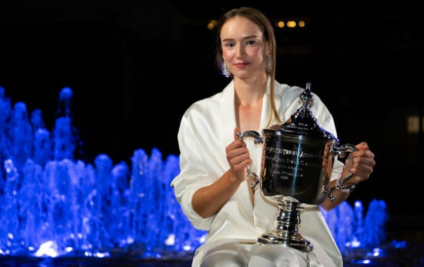 Рибакіна першою пробилася на підсумковий турнір WTA Рибакіна першою пробилася на підсумковий турнір WTA