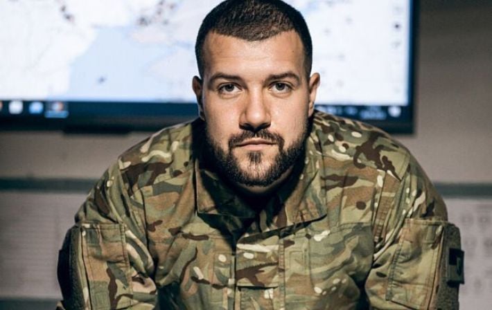 Дестабилизация тыла вместо успехов на фронте: заместитель командира Третьего армейского корпуса Родион Кудряшов прокомментировал митинги в Киеве