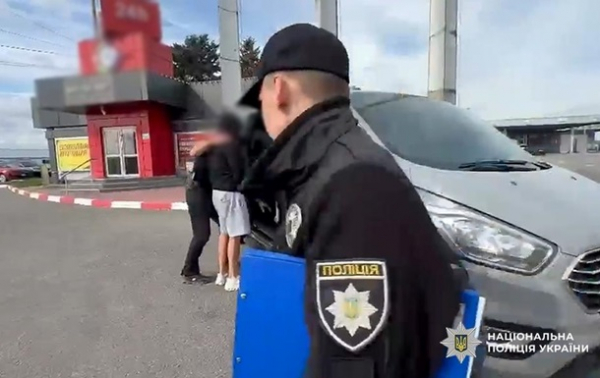 З Румунії до України екстрадували ексдепутата Одеської міськради З Румунії до України екстрадували ексдепутата Одеської міськради